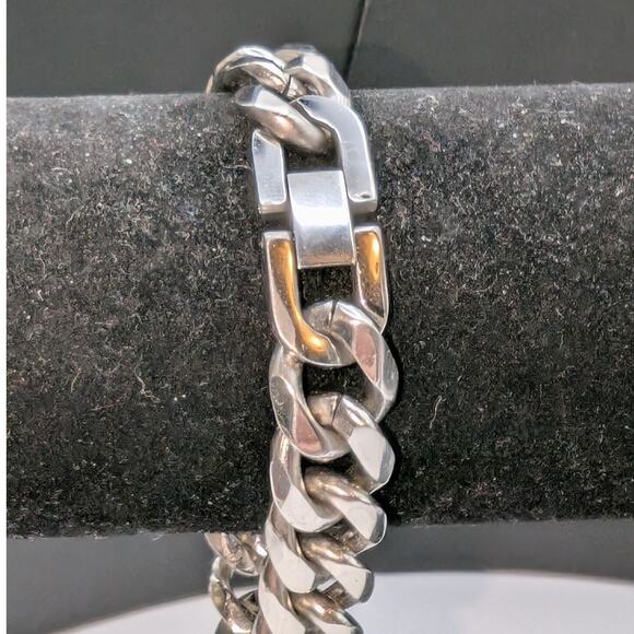 Vintage Stainless Steel 1/2" Wide 8.75" Long Curb Link Bracelet - Picture 2 of 6